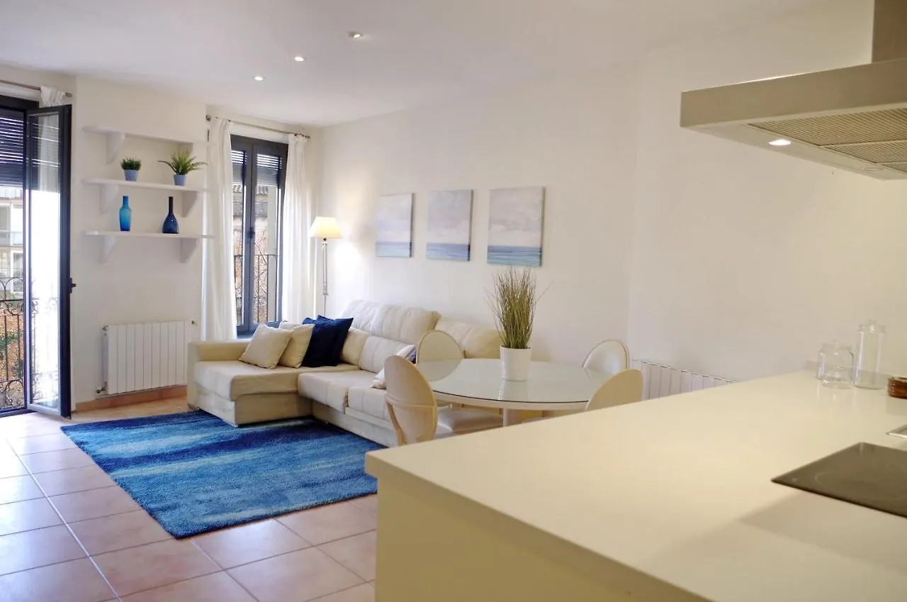 Apartament En Placa Nova 2, Palafrugell contacts